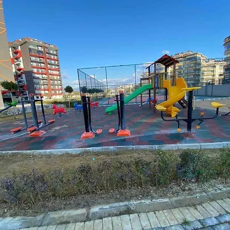 Havuzlu Site Dairesi Алания