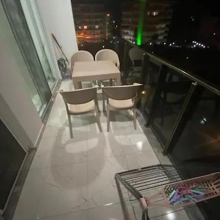 Apartament Havuzlu Site Dairesi *